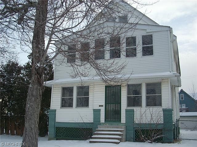 1st image of 2817 E 127th St