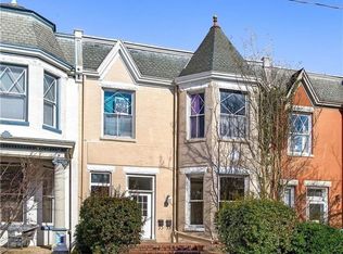 2022 W Grace St APT D, Richmond, VA 23220
