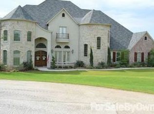 424 Crested Ridge Ln, Fort Worth, TX 76108