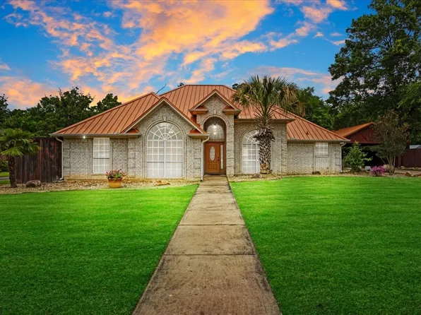 3420 Graham St, Paris, TX 75460