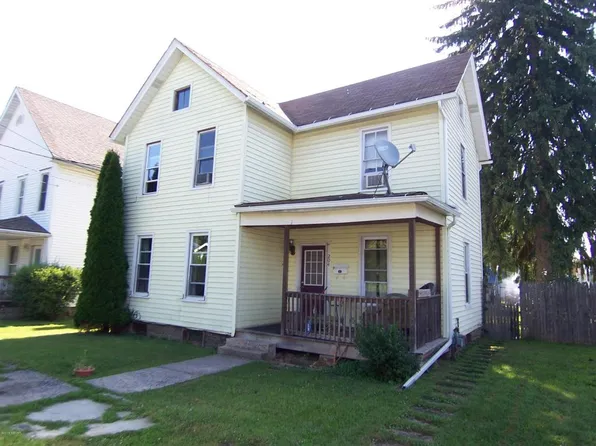 204 Staver St, Jersey Shore, PA 17740