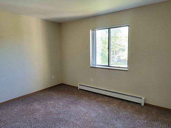 5th image of 3911 Orr St #9