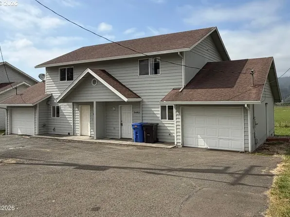5470 3rd St, Tillamook, OR 97141