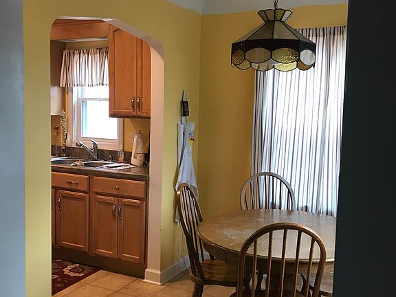 4th image of 37737 Green Dr