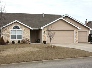 1808 Goodell Ct, Lawrence, KS 66046