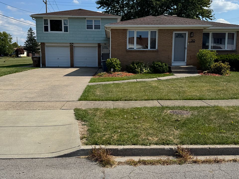1st image of 30 Lloyd Dr #1