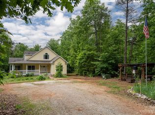 405 Golf Course Rd, Old Fort, NC 28762