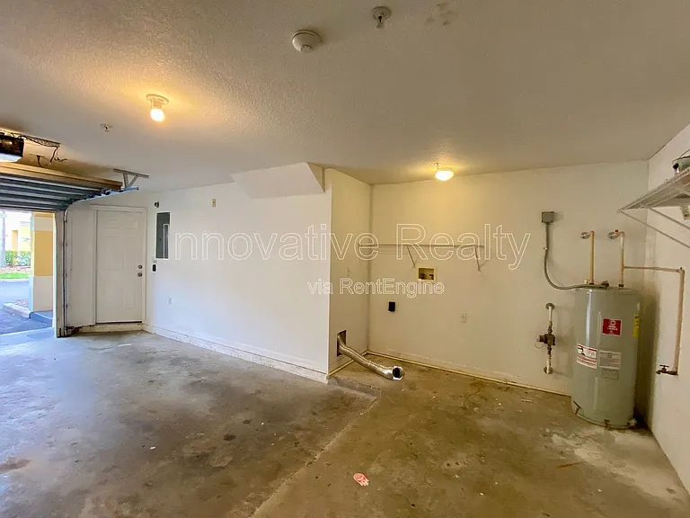 1608 Legacy Park Dr — Photo 15