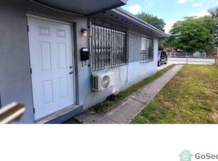 1228 Sesame St, Opa Locka, FL 33054