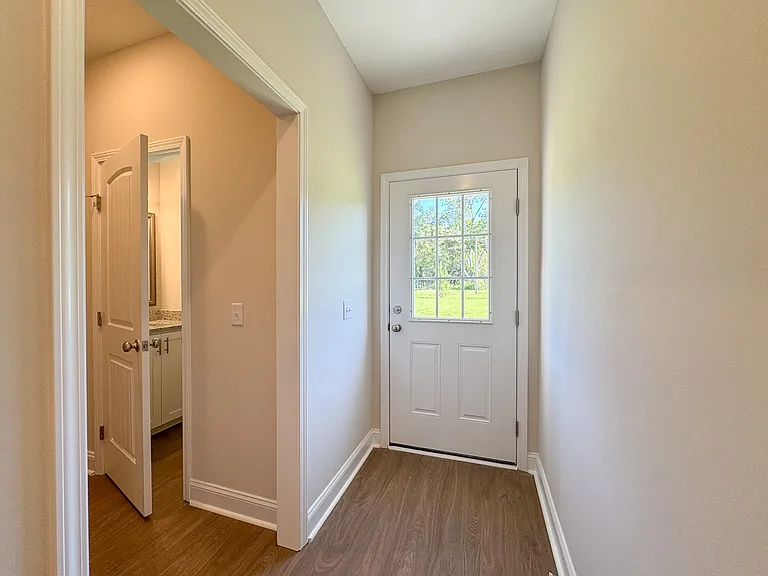 102 Skye Dr #4 — Photo 11