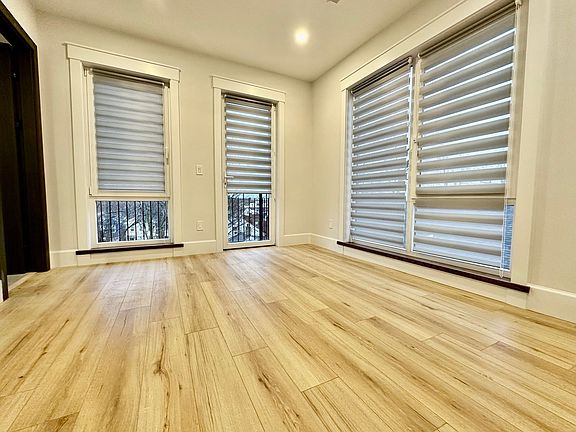 5th image of 110 Mount Pleasant Ave #19