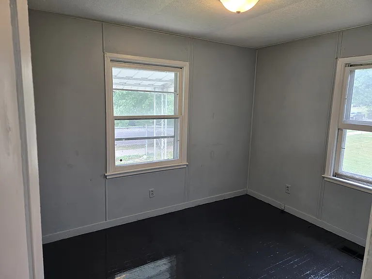 432 S Kenmore St — Photo 7