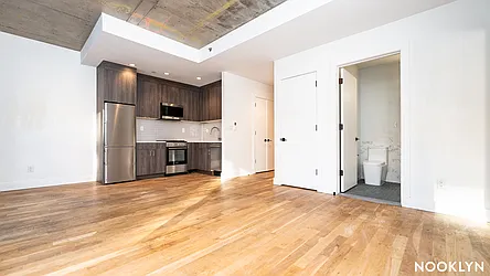 824 East New York Avenue, #102