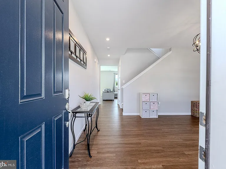 324 Cedar Spring Dr — Photo 6