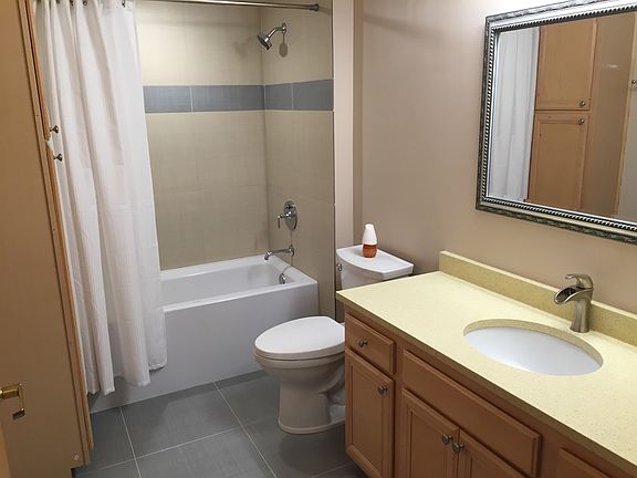 5th image of 750 Pearson St #1-701