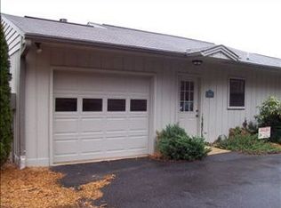 514 Oak Creek Rd #A, Franklin, NC 28734