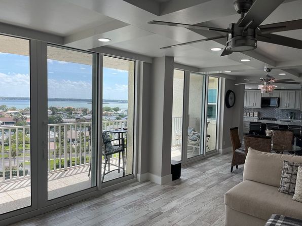 736 Island Way APT 1001