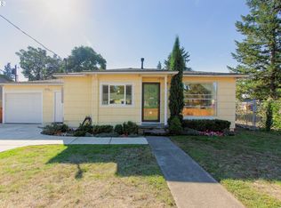 11912 NE Holladay St, Portland, OR 97220