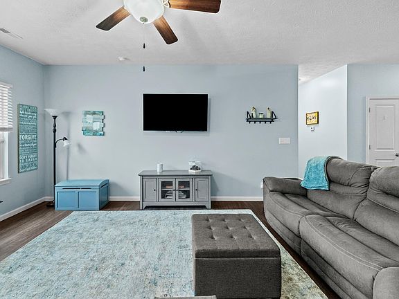 5th image of 3307 Mikkola Ct