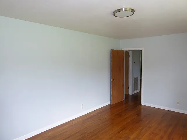 214 Wilowen Dr — Photo 12