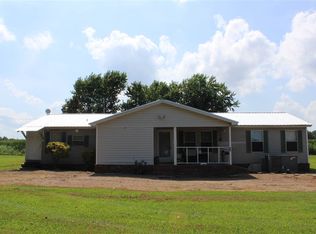 2132 Randolph Massey Rd, Alamo, TN 38001