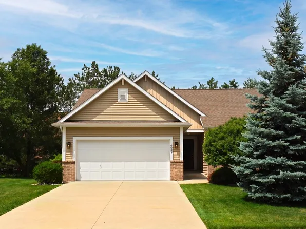 6029 Summerset Ct, Midland, MI 48640