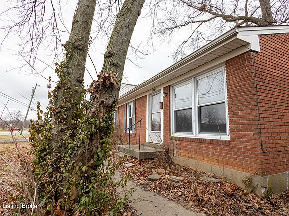 3rd image of 6111 Norton Ave