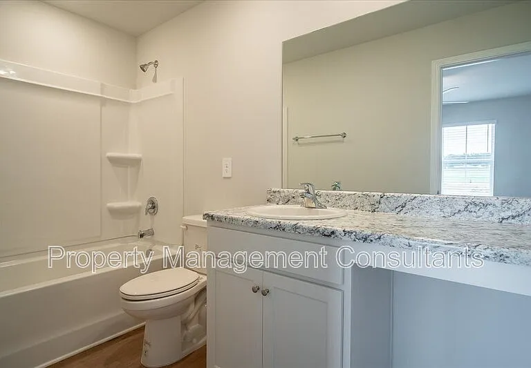 4151 Hudson Ct — Photo 17