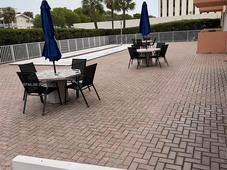 2200 E Hallandale Beach Blvd #303 — Photo 19