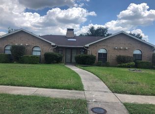 6708 Roundrock Rd, Dallas, TX 75248