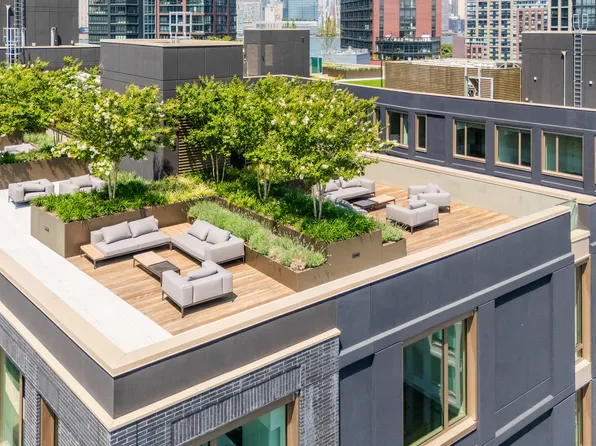 75 Dupont Street image 19 of 31