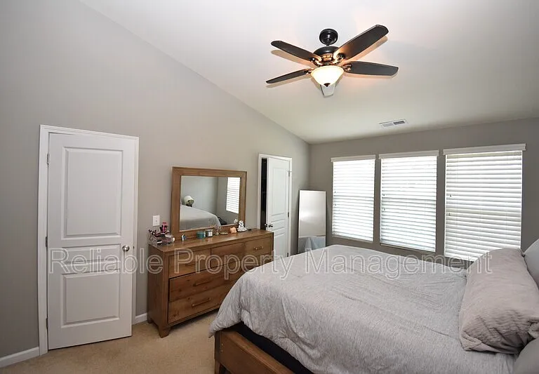 830 Cupola Dr — Photo 14