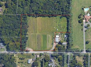 910 Cox Rd, Moorestown, NJ 08057