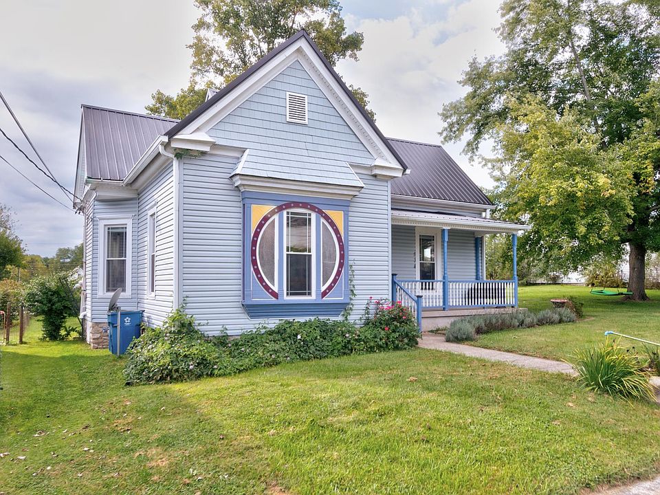 1st image of 534 1st St