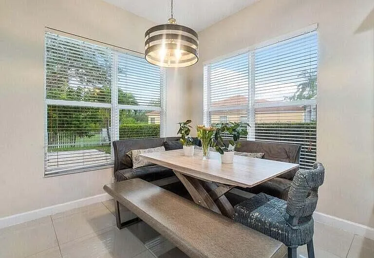 9271 Madewood Ct — Photo 4
