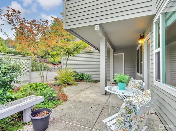 4106 221st Place SE #1072, Issaquah, WA 98029