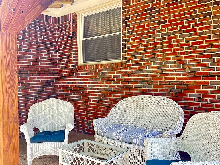 2757 Heutte Dr — Photo 23