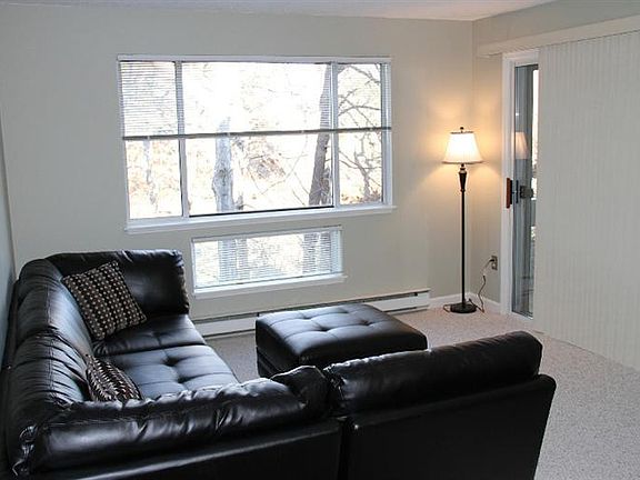5th image of 101 Fletcher Lane #H