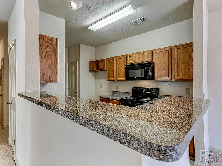 Northfield Ridge Apartments — Photo 17