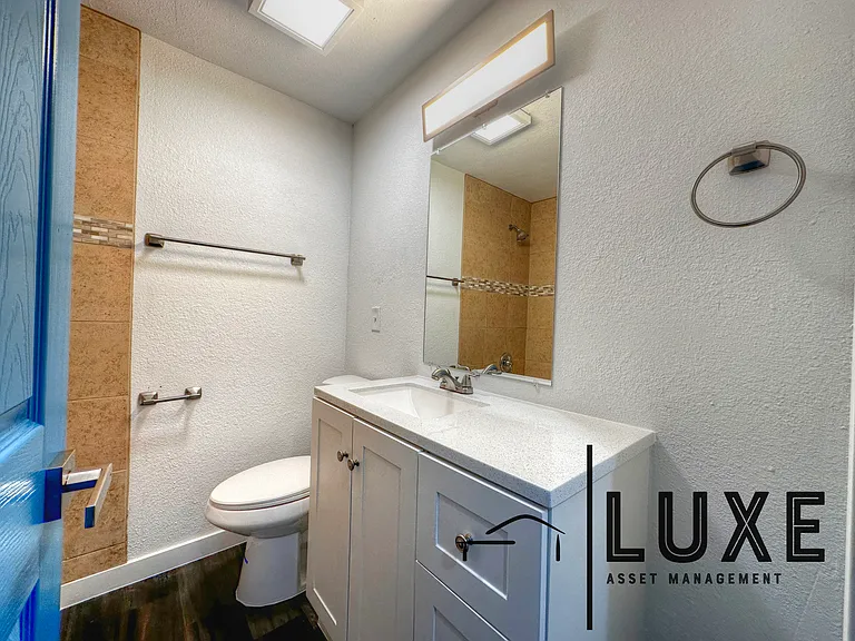 25523 Lawson St #2 — Photo 8