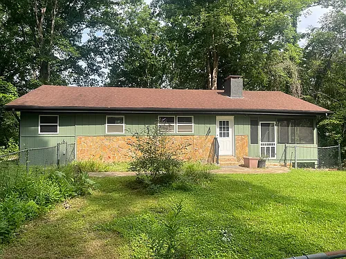 316 Lake Dr Photo 1