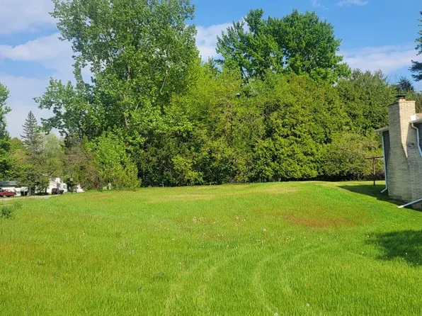 1112 S Water St, Shawano, WI 54166