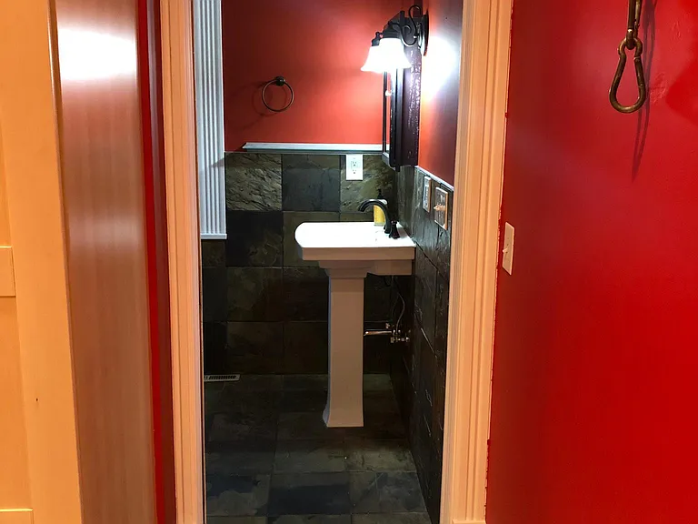 2247 Fillmore St NE #1 — Photo 15