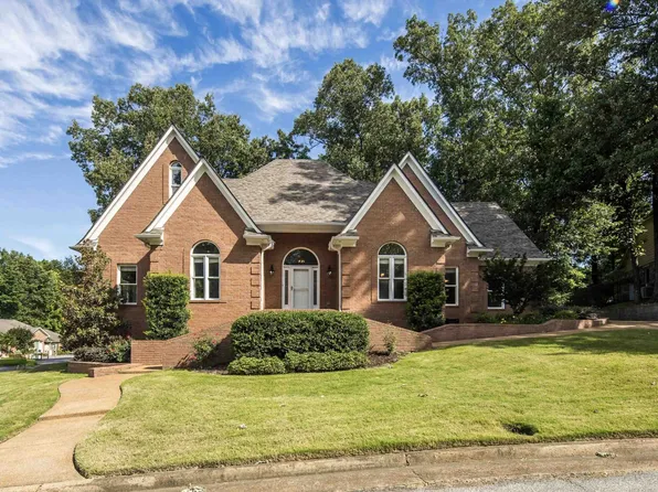 500 Brook Ridge Cir, Cordova, TN 38018