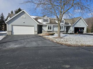 1422 Partridge Ct #2A, West Bend, WI 53095