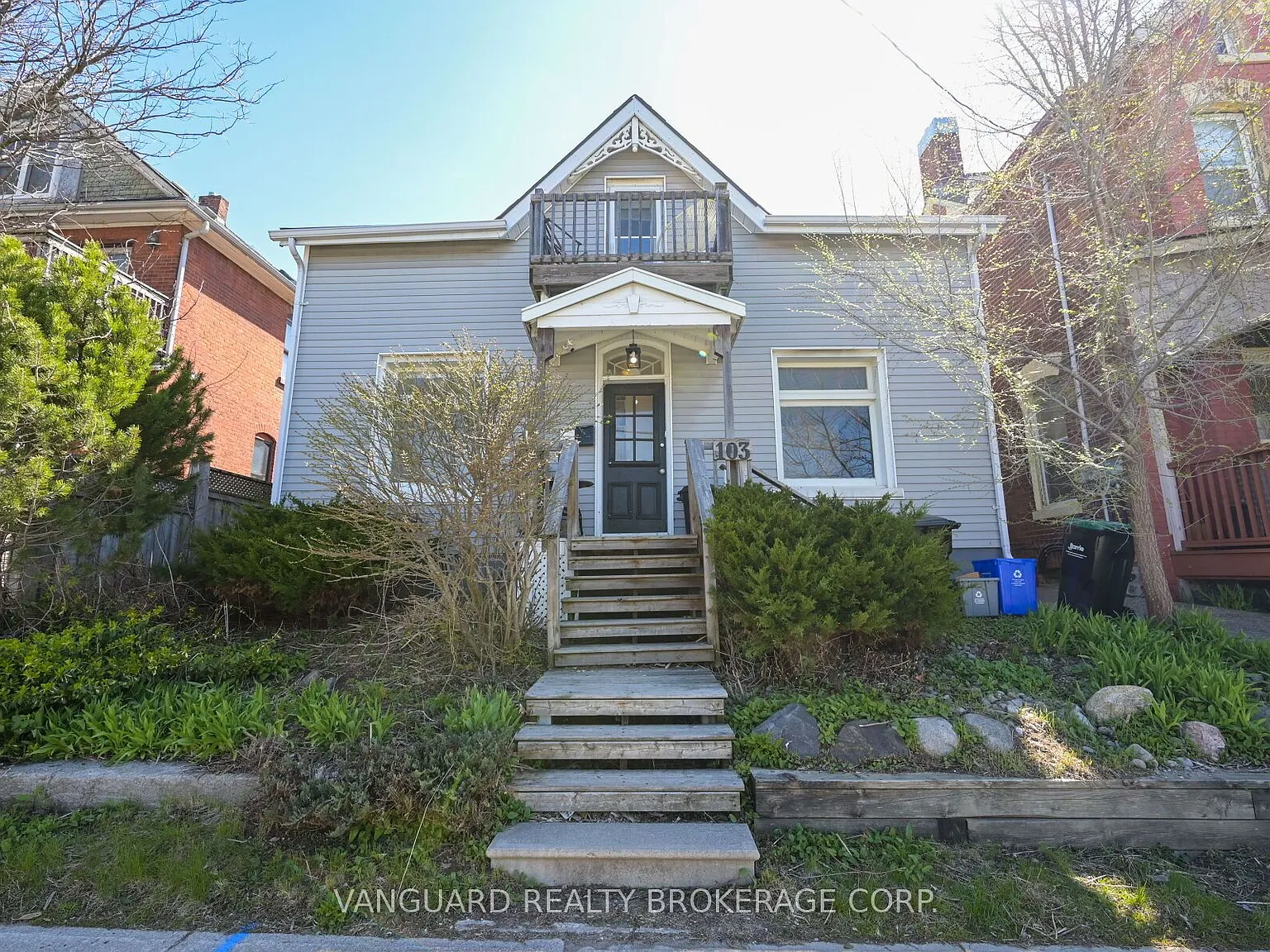 3 bed, $1,995 — Photo 3