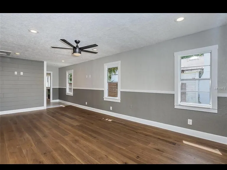 124 W Hiawatha St — Photo 5