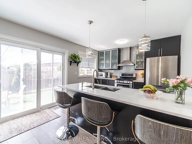 2330 Grand Oak Trl — Photo 10