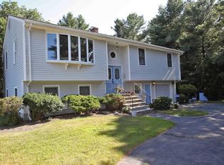 497 Old Westport Rd, Dartmouth, MA 02747