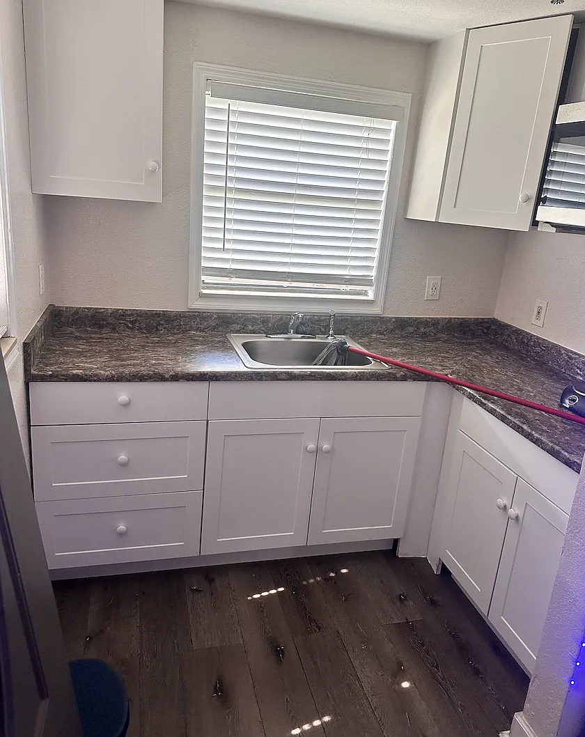 Studio, 575 sqft, $1,290 — Photo 1